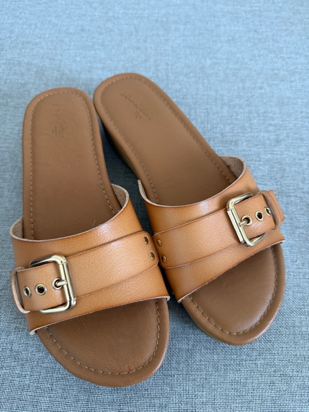 Universal Thread Tan Slide Mules with Gold Buckles